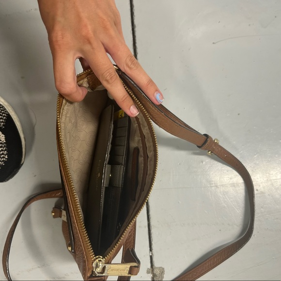 SOLD - Michael Kors Brown Gilmore Cross Body Bag - Picture 11 of 13